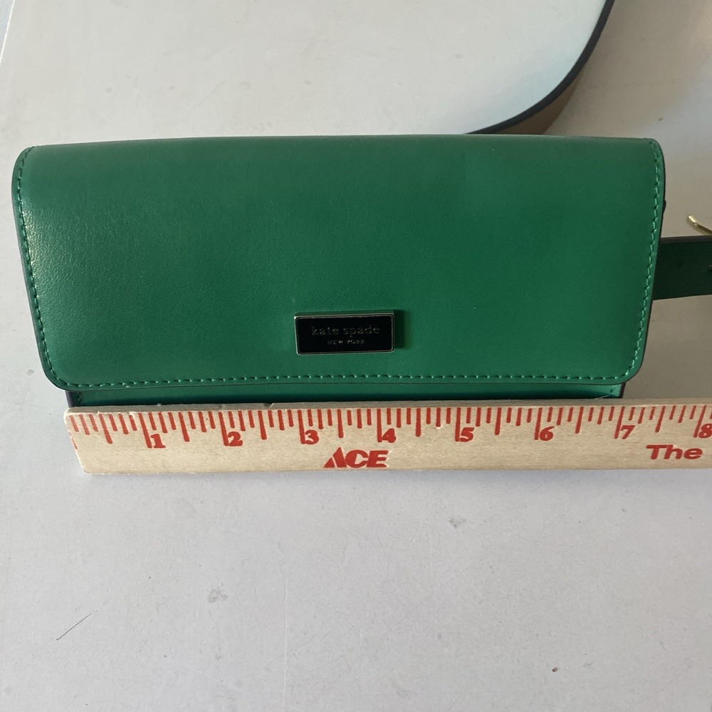 Kate Spade Leather Belt Bag Travel Fanny Pack Size L/XL Green EUC Minimalist - Picture 9 of 9